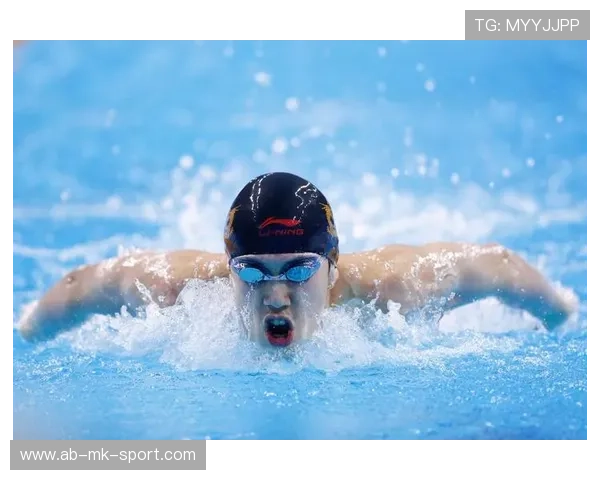 长距离游泳赛:海洋中的耐力之旅,超长距离游泳 长距离游泳赛:海洋中的耐力之旅,超长距离游泳